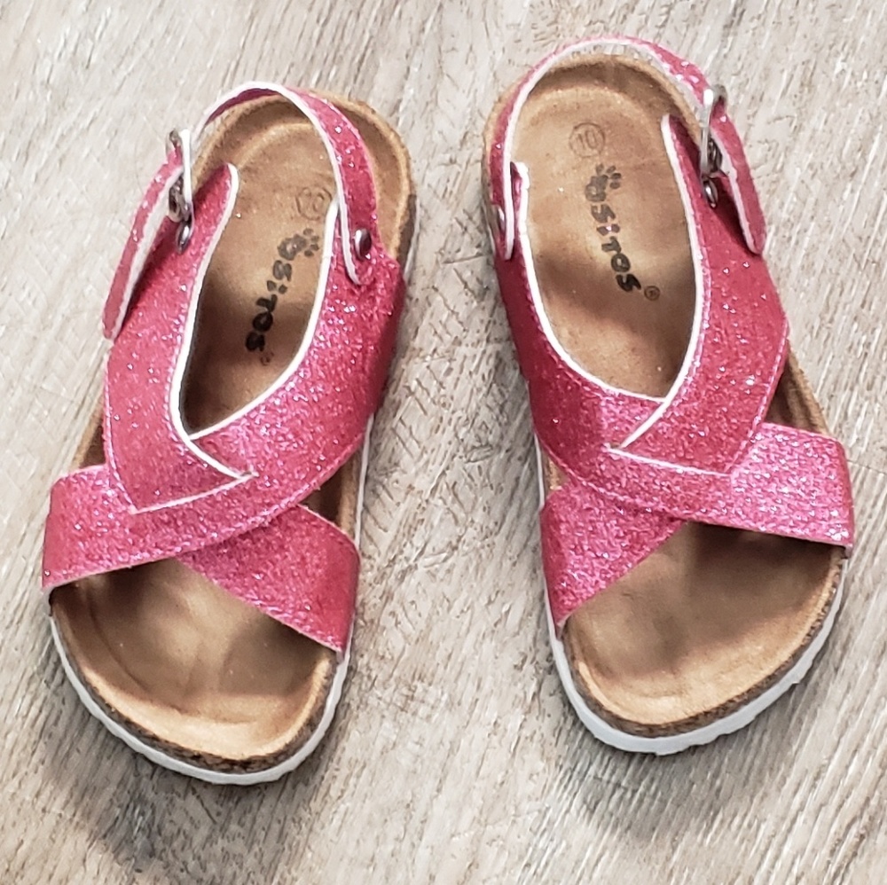 Ositos Pink sparkle sandals size 10